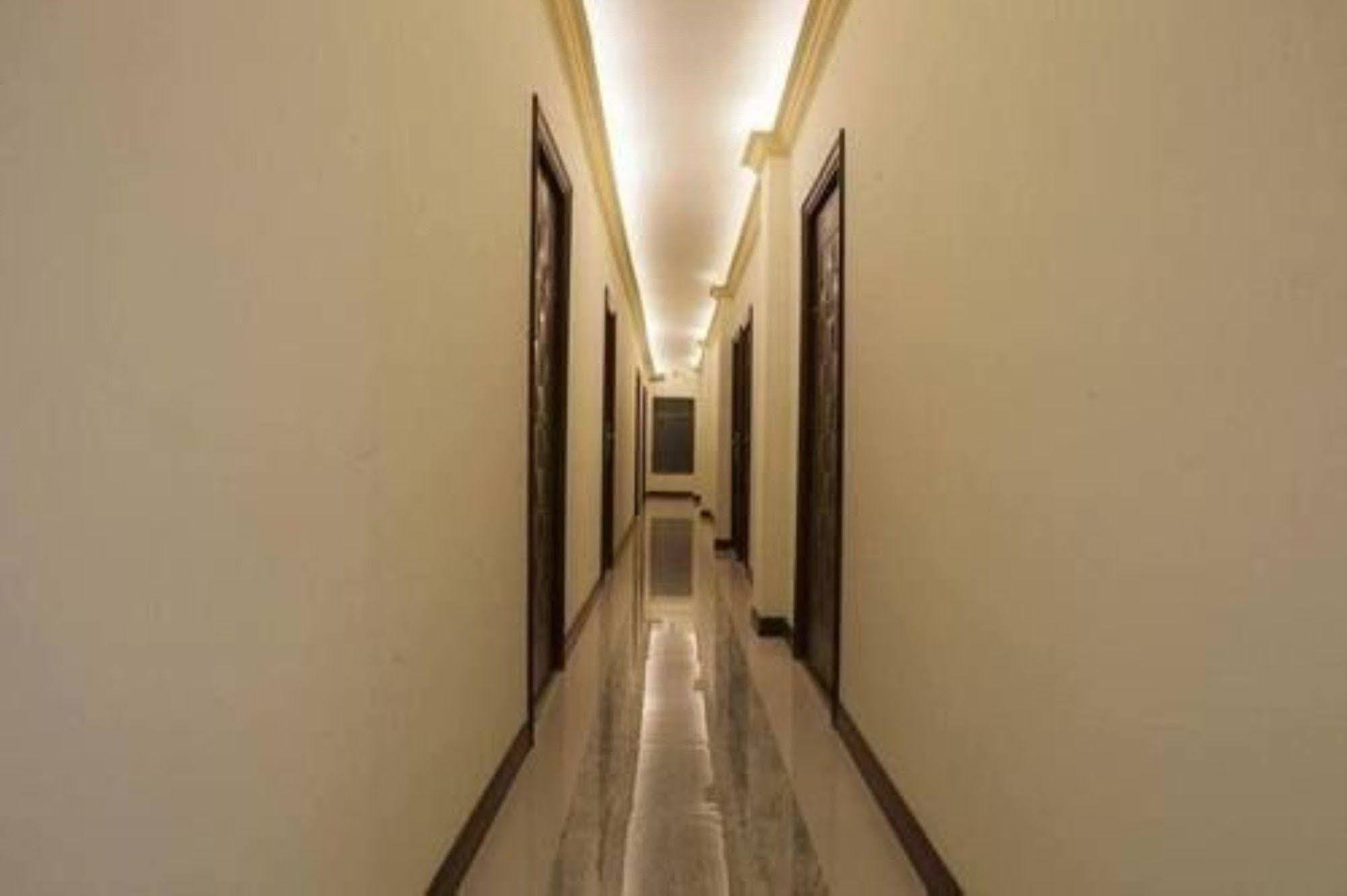 Woodland Hotel Rangum Exterior foto